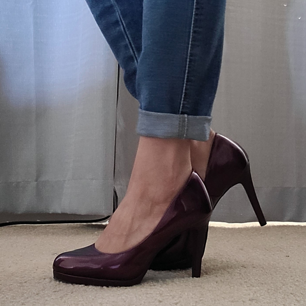 Fioni Metallic Purple Pump